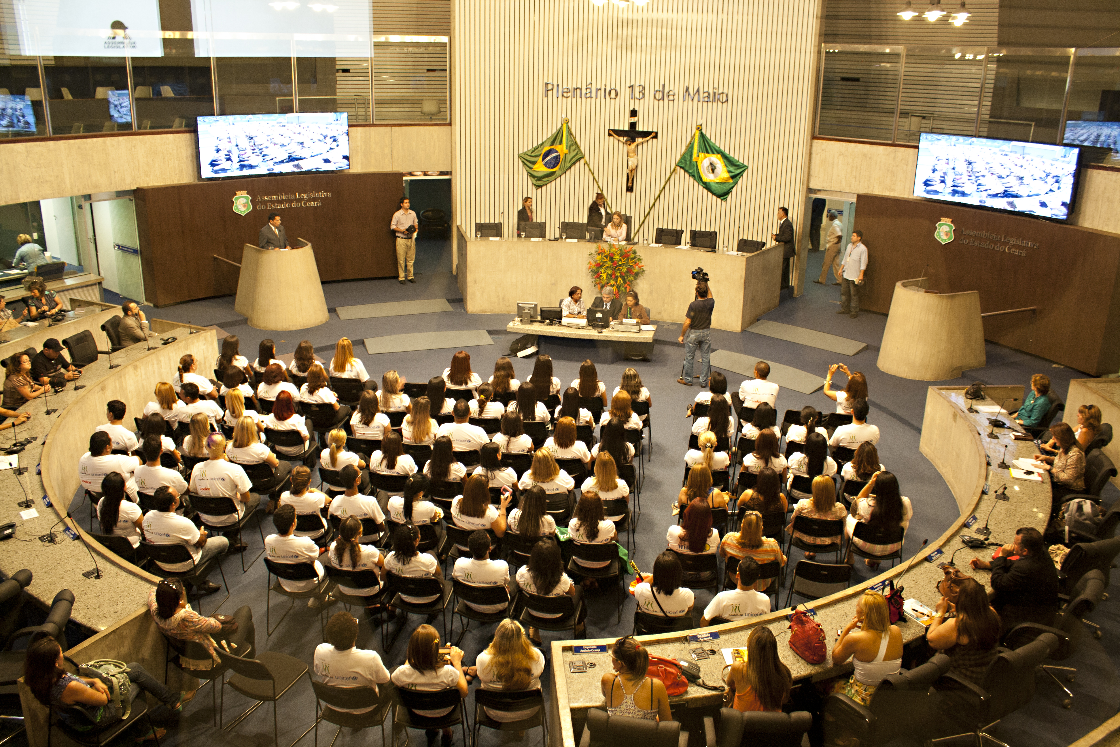 Resultado de imagem para Imagem da Assembleia Legislativa do Estado do Ceará